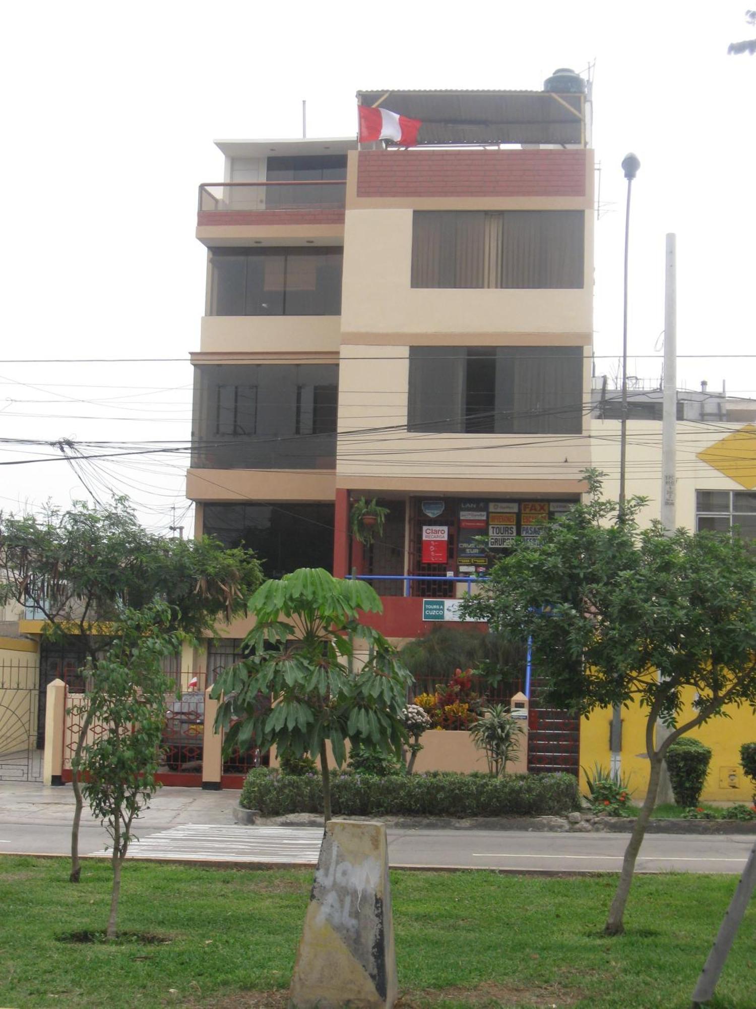 Posada Peregrinus Lima Luaran gambar